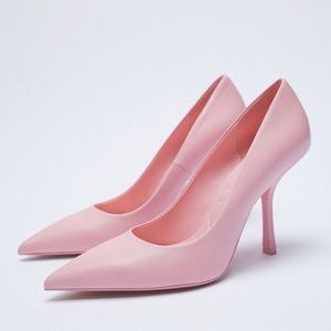Zara Classy Pump Size Eu 40, equivalent to US 9